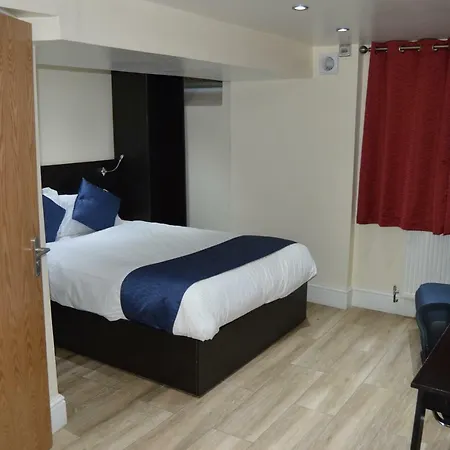 Ville Hotel 3*