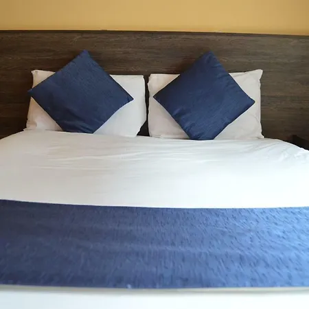 Ville Hotel 3*