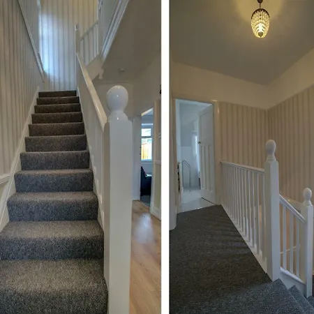 Dwelling For 5 In The Heart Of Fallowfield, Mcr דירה