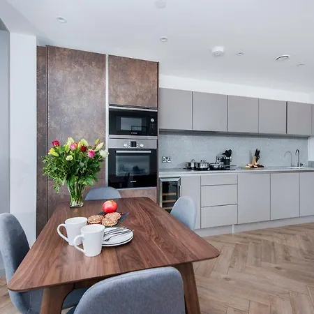 Apartment Fantastically Central 2 Bedroom