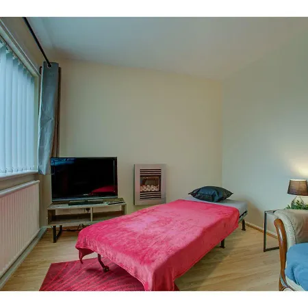 Comfy Private 2 Bed In South Manchester! * Μάντσεστερ