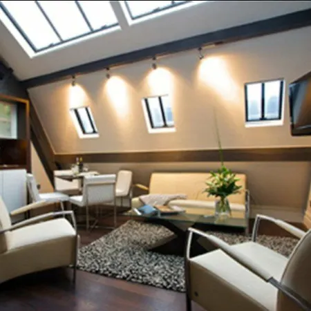 Roomzzz Apart Otel Manchester