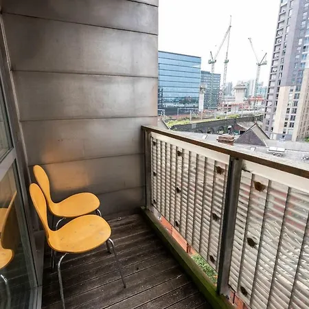 1br Flat Near Victoria Stn & Arena By Guestready * Манчестер