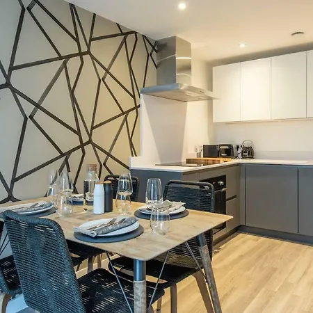 2br Penthouse In By Guestready דירה מנצ'סטר