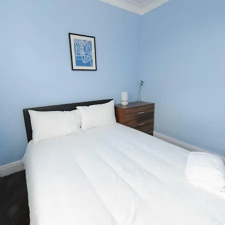 Budget 2 Bed, Near City Manchester