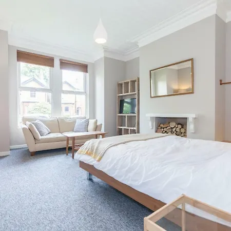 Apartment Rentalshosted Chorlton