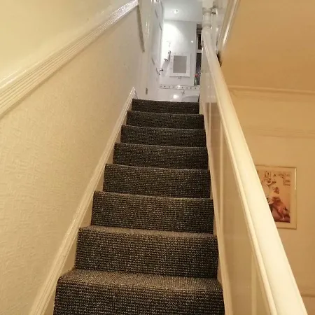 Apartament 4 Bedrooms Luxury Spacious House Manchester