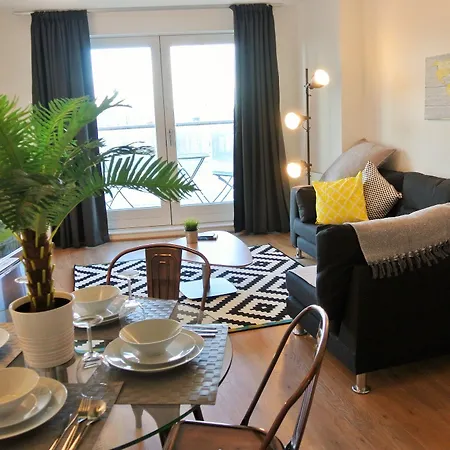 Approved Serviced Skyline A Apartment