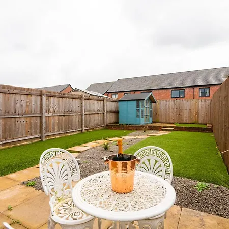 Wenlock Way House, Luxury Serviced בית נופש מנצ'סטר