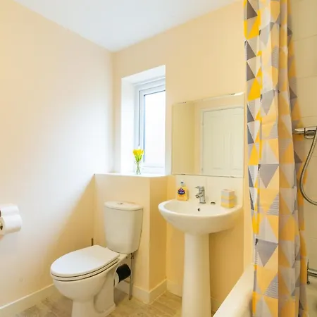 Wenlock Way House, Luxury Serviced בית נופש מנצ'סטר