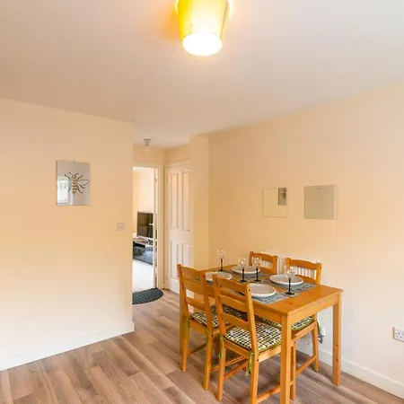 Wenlock Way House, Luxury Serviced בית נופש מנצ'סטר