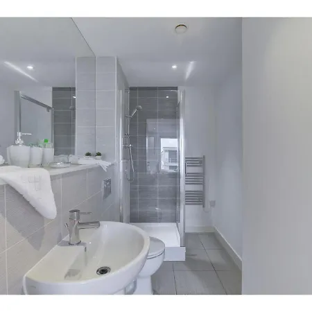 Διαμέρισμα Superb 2br Apt Salford Quays, Mediacity Uk! Μάντσεστερ