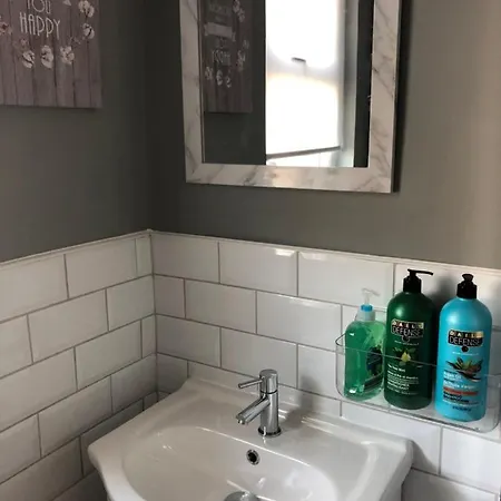 3. Stylish Private Double Near Centre