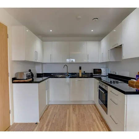 Superb 2br Apt Salford Quays, Mediacity Uk! *