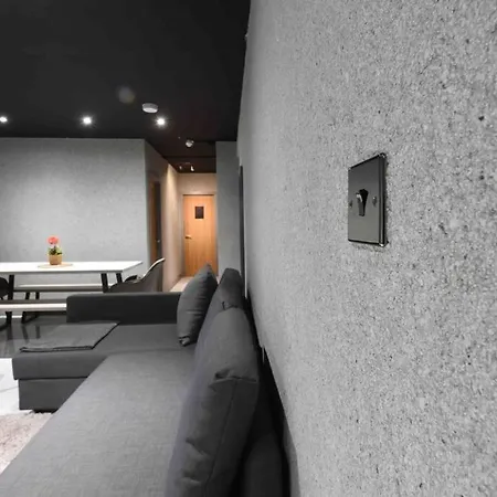 Back Turner Townhouse