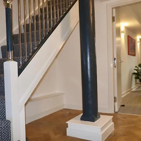 Impeccable 1-bed In Μάντσεστερ