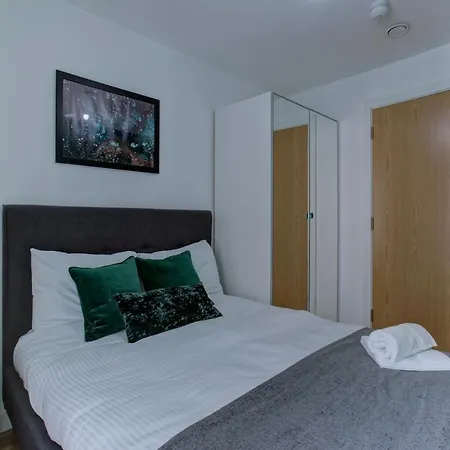 The Media City Executive - Splendid Apt * Манчестер