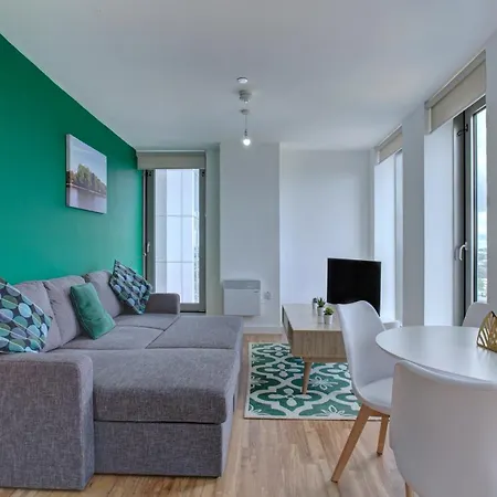 The Media City Executive - Splendid Apt Апартаменты *
