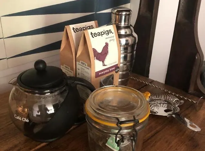 Chorlton Garden Rooms. Relax, Work, And Play.