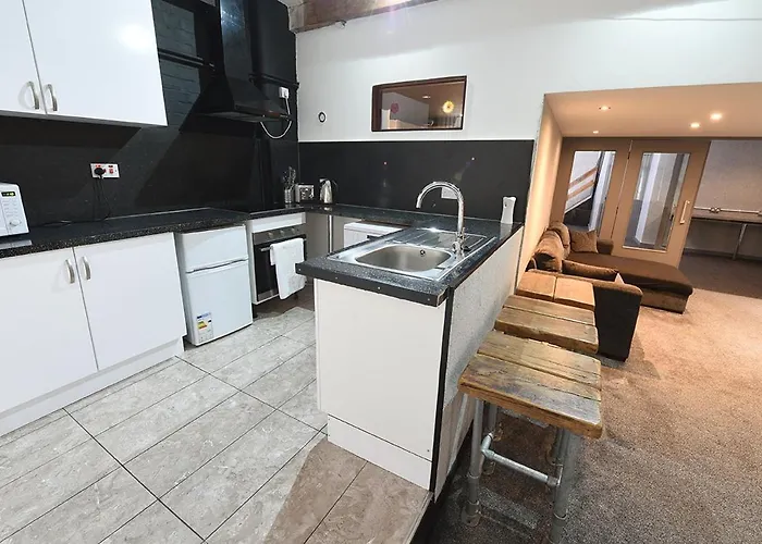 Penthouse Warehouse Slps 18 Daire *