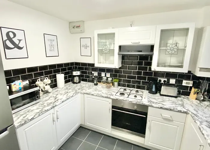 Convenient Centre 3bd With Free Parking * Manchester