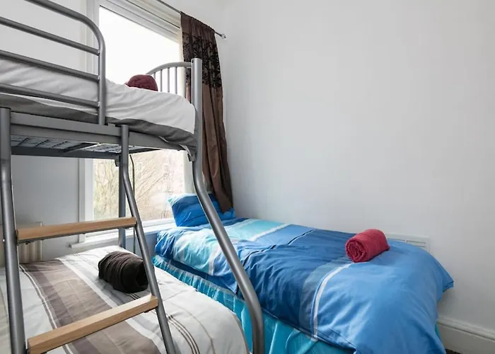 Short Term Shared R&r In Chorlton Manchester