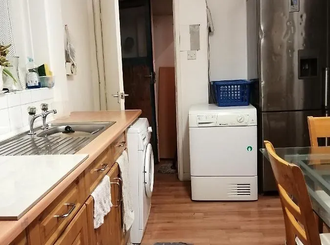 Habitación en casa particular Fit4life#7