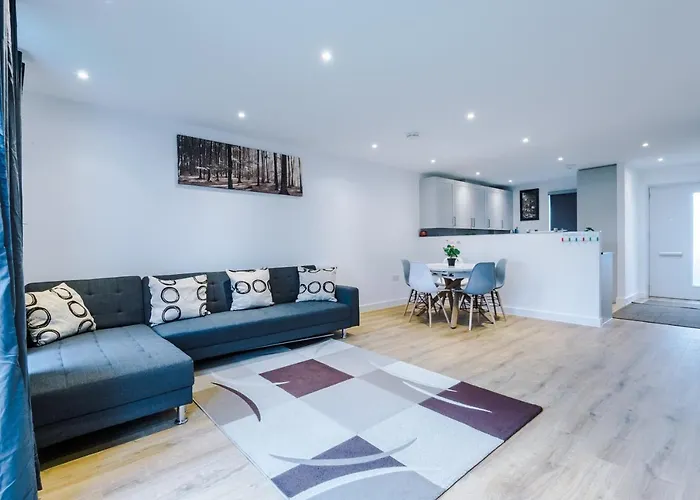 Pipi Homes Manchester