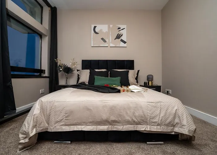 Jpg Tower - 22nd Floor Canal & Views