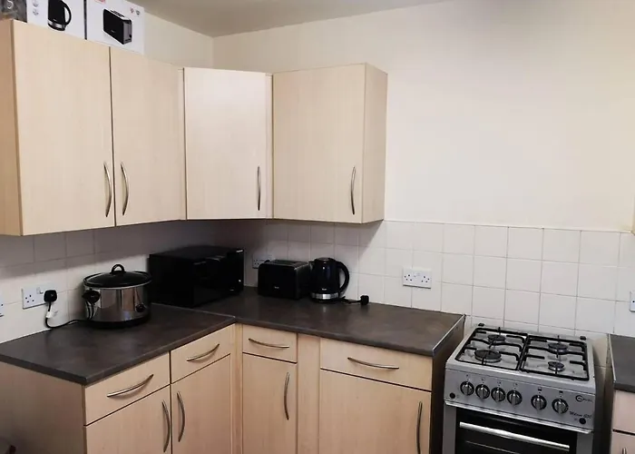 펜션 House - Close To Centre Sleeps 6 & Parking 맨체스터