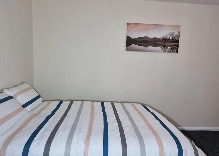 펜션 House - Close To Centre Sleeps 6 & Parking 맨체스터