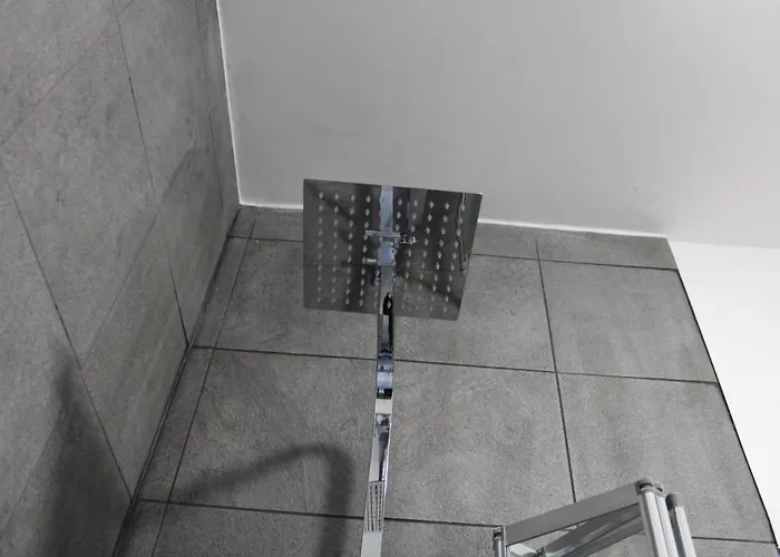 Ferienhaus Beautiful, Spacious, Old Trafford *