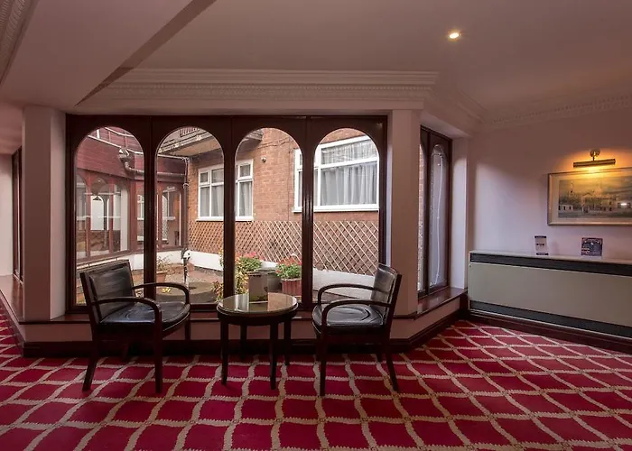 Britannia & 3* Manchester