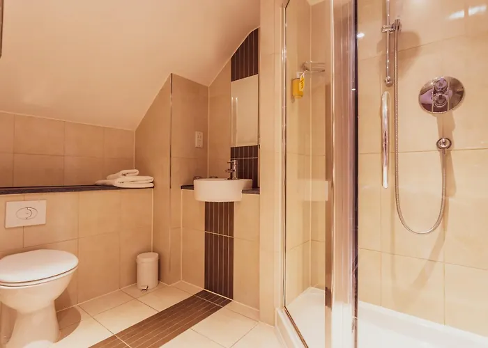 The Gardens 3* Manchester