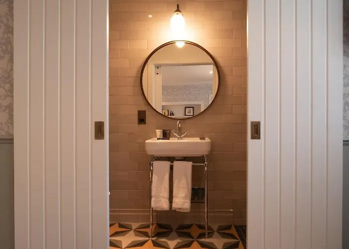 Eleven Didsbury Park Hotel