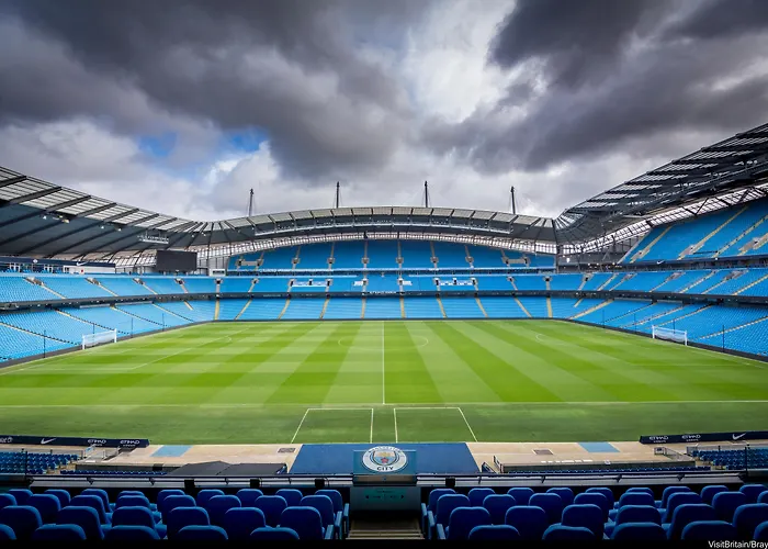 Express East By Ihg Манчестер