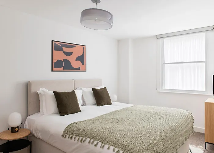 Hotel Cove Minshull Street