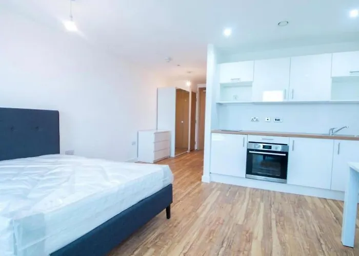 Daire Luxury Near Media *