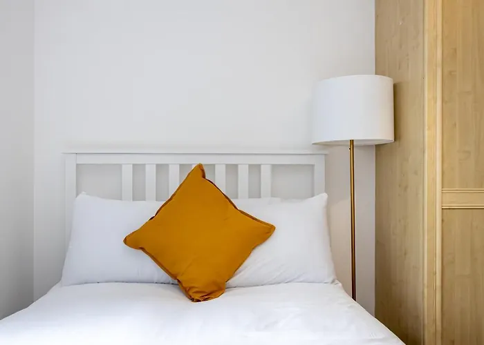 Apartamento The Burton- Free Gated Parking *