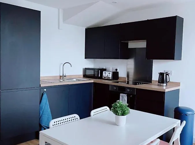 Modern House 曼彻斯特