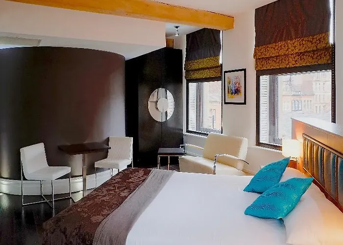 מלון דירות Roomzzz מנצ'סטר