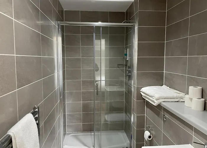 Media Stays - Luxury *