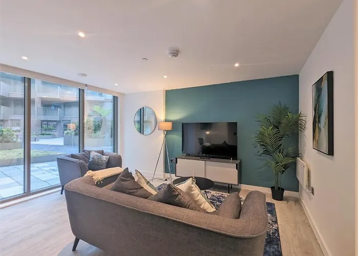 Charles Hope * Μάντσεστερ