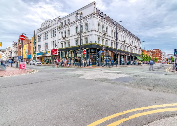 Malacuna * Mánchester