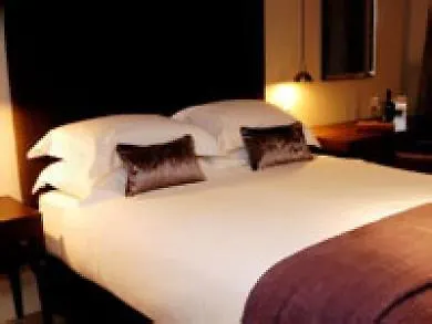 Great John Street Hotel