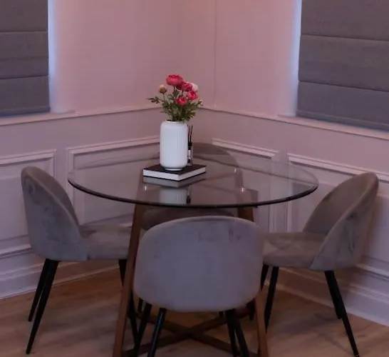 Luxurious Stunning 2bedroom