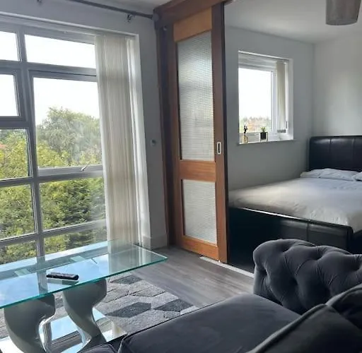 Entire In Greater Appartamento *