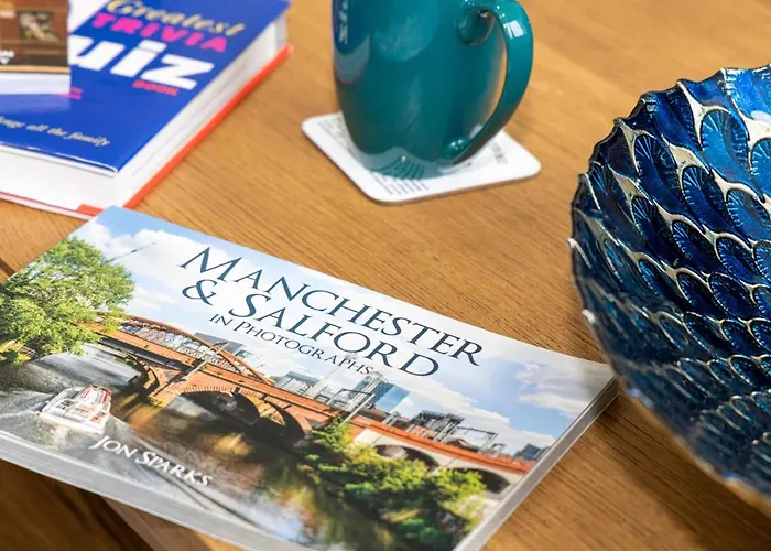 Luxurious Stylish In Old Trafford 曼彻斯特