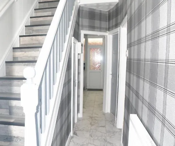 Ferienhaus Cheadle House Holidays