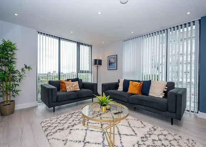 Lägenhet Stunning Brand New 3 Bed By Valore Services